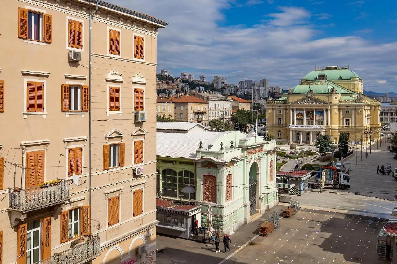 Old Market Apartments & Rooms Rijeka Croatia