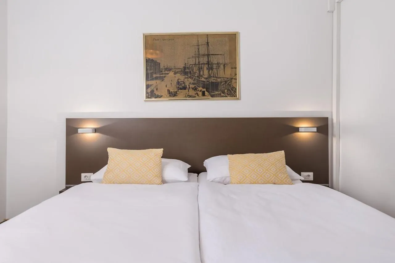 ゲストハウス Old Market Apartments & Rooms リエカ クロアチア
