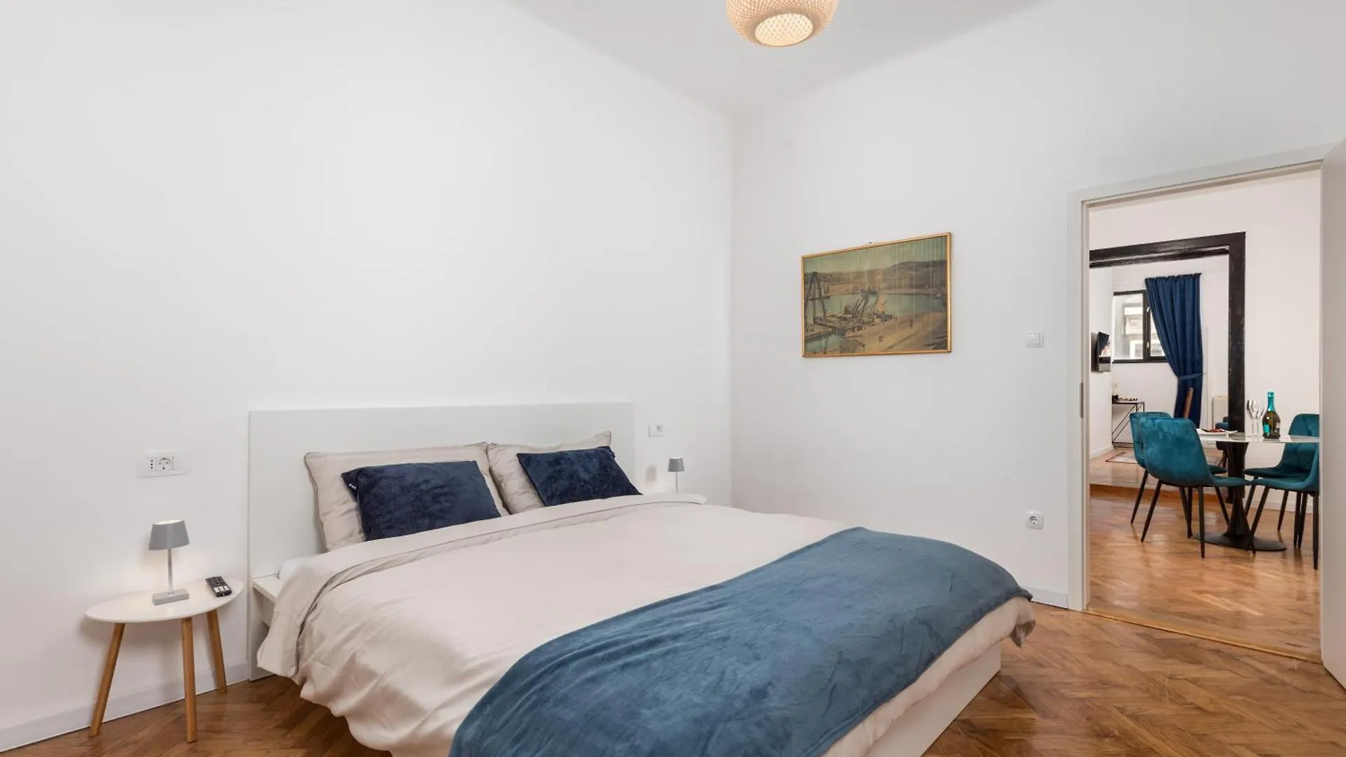 Old Market Apartments & Rooms Rijeka